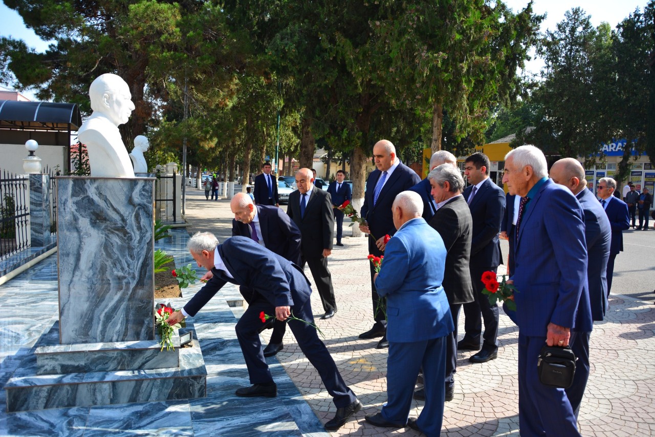 Ağstafada şair Həmid Abbasın 90 illik yubileyi qeyd olundu - FOTOLAR